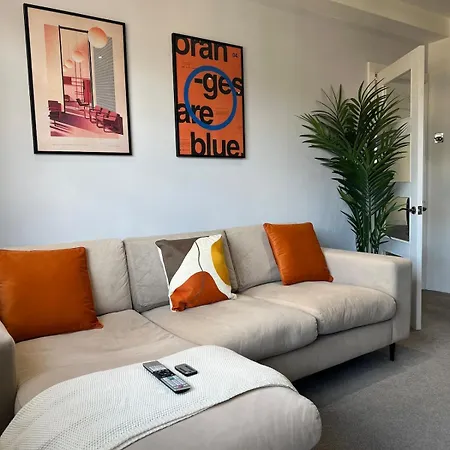 Luxury 2-Bed Apartment In Shoreditch